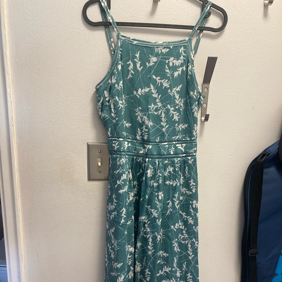 Club Monaco 100% Silk Midi Dress Size 00 - Picture 1 of 7